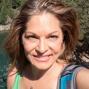 Meet your Posher, Traci linn